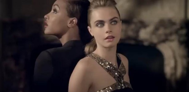 Журдан Данн и Кара Делевинь в рекламе Yves Saint Laurent’s Touche Eclat Журдан Данн и Кара Делевинь в рекламе Yves Saint Laurent’s Touche Eclat