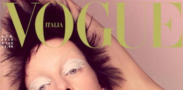 Экстравагантная обложка легендарного журнала Vogue Italia April 2013 Экстравагантная обложка легендарного журнала Vogue Italia April 2013